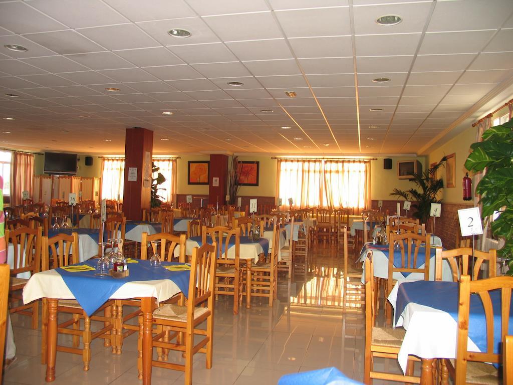 Hostal Imperial Crevillente Exterior photo